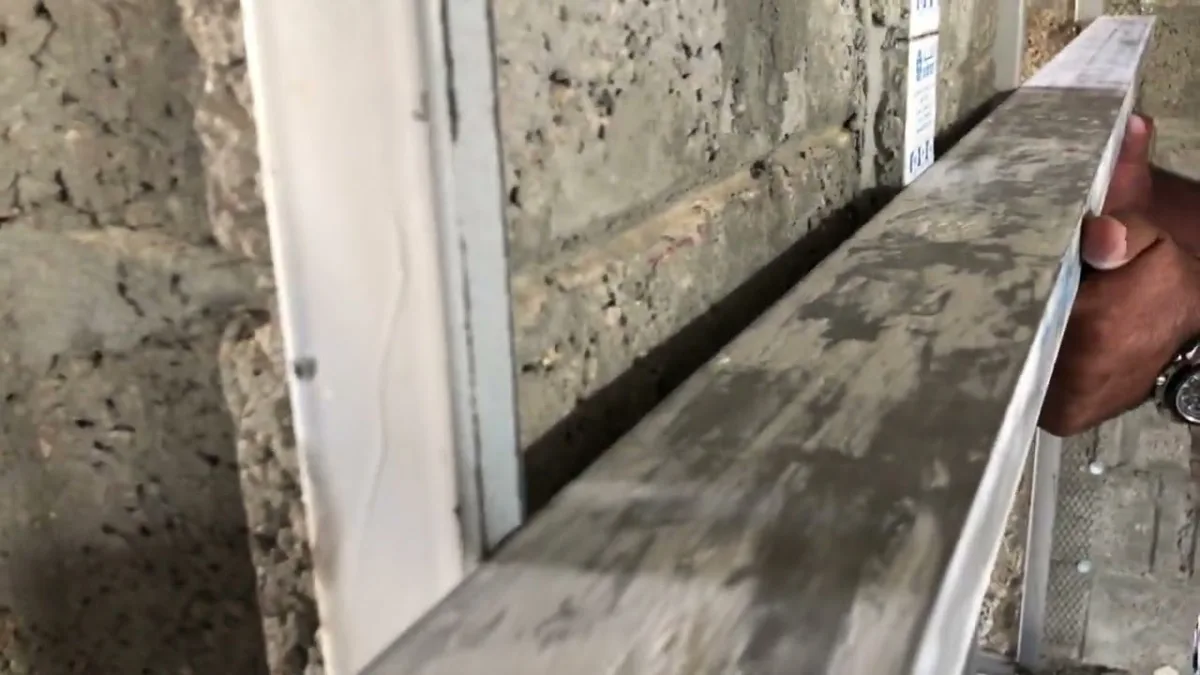 متى تركب علب الكهرباء ؟